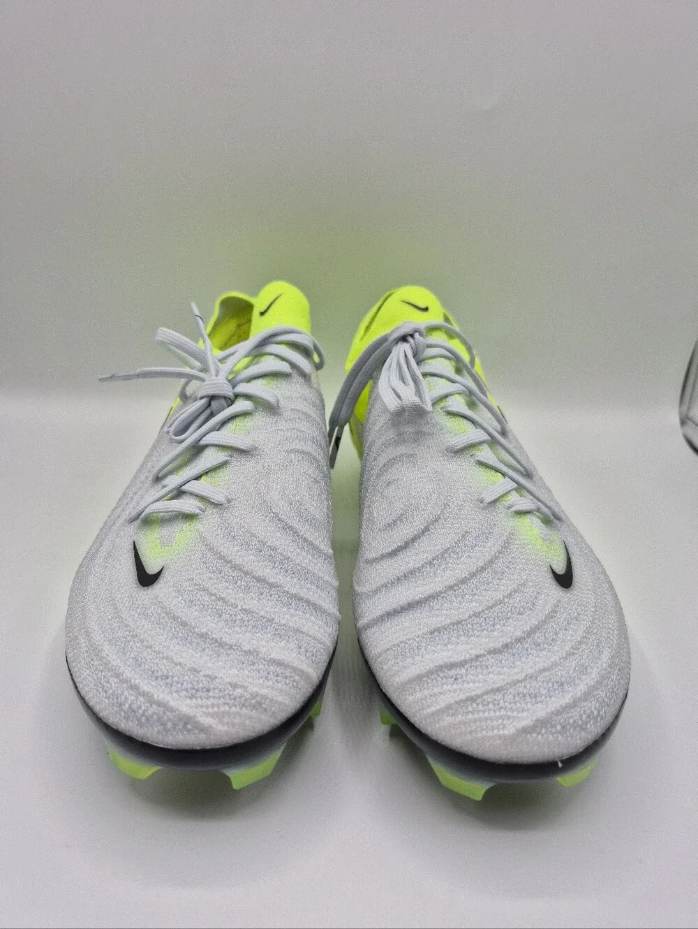 Nike Phantom Luna 2 Elite FG Pack Grey Volt Pack Men’s Size 8 HF4355-003